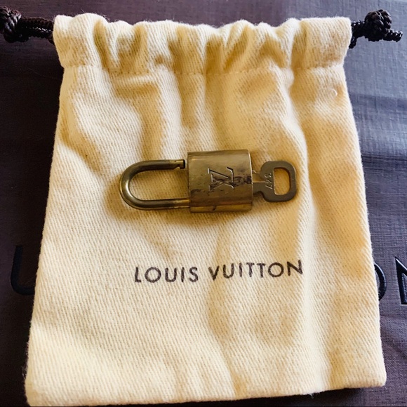Louis Vuitton Padlock and Key - Picture 3 of 5